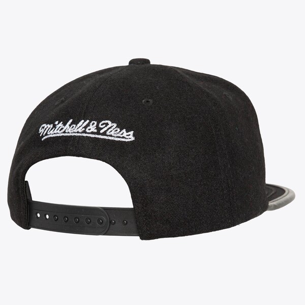 Los Angeles Kings Black Upscale Snapback Hat
