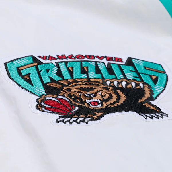 Vancouver Grizzlies 1995-96 White Authentic Full-Snap Warm-Up Jacket 5 Vancouver Grizzlies 1995-96 White Authentic Full-Snap Warm-Up Jacket