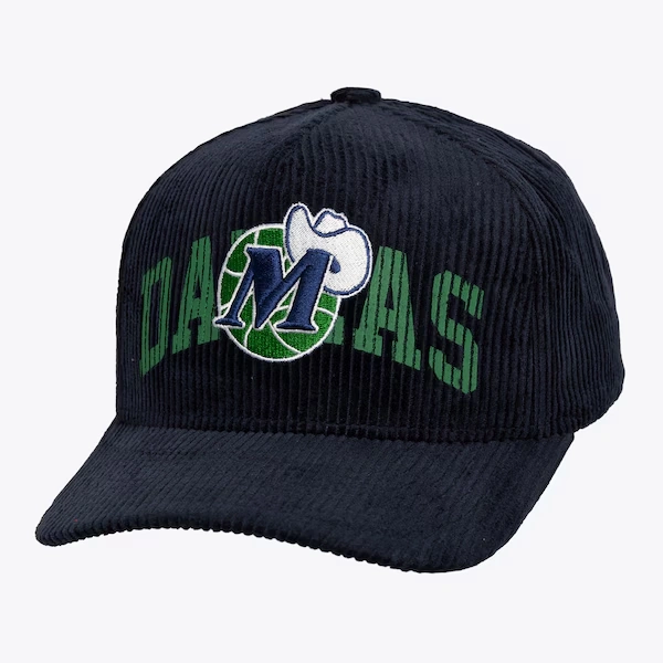 Dallas Mavericks Navy Hardwood Classics Arch Stamp Pro Pinch Snapback Hat