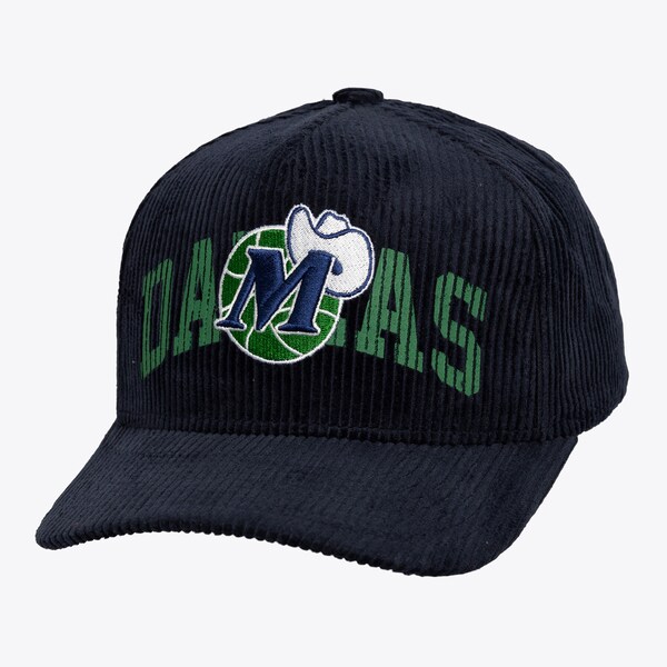 Dallas Mavericks Navy Hardwood Classics Arch Stamp Pro Pinch Snapback Hat