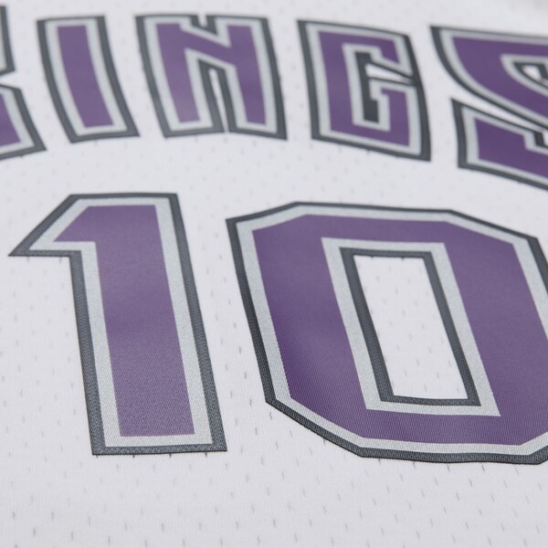 Mike Bibby Sacramento Kings 2001-02 White Swingman Jersey