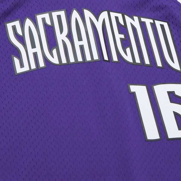 Peja Stojakovic Sacramento Kings 2002-03 Purple Swingman Jersey
