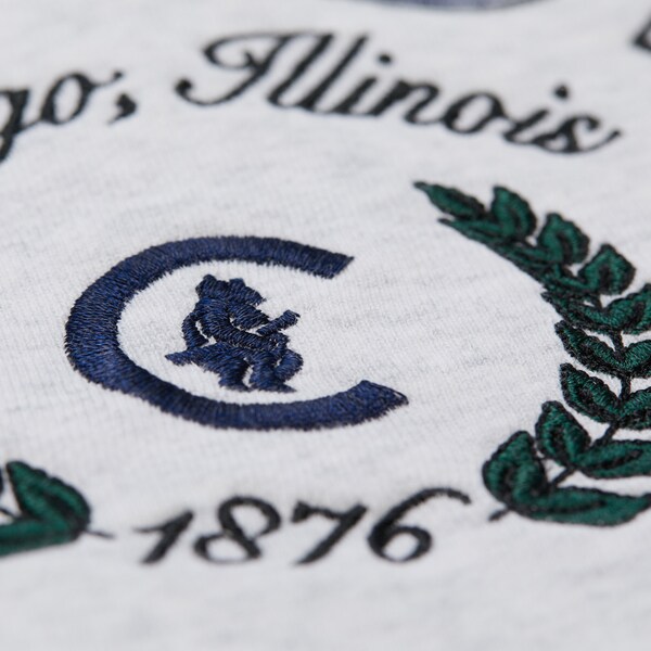 Women's Chicago Cubs Heather Gray Cropped Fleece Toggle Pullover Sweatshirt