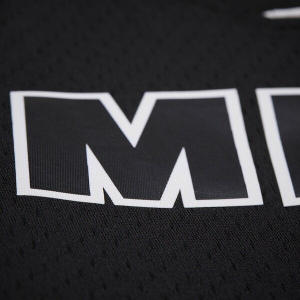 Dwyane Wade Miami Heat 2011-12 Black Swingman Jersey 4 Dwyane Wade Miami Heat 2011-12 Black Swingman Jersey