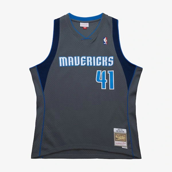 Dirk Nowitzki Dallas Mavericks 2003-04 Gray Swingman Jersey