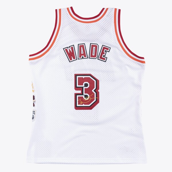 Dwyane Wade Miami Heat 2006-07 White Swingman Jersey 3 Dwyane Wade Miami Heat 2006-07 White Swingman Jersey