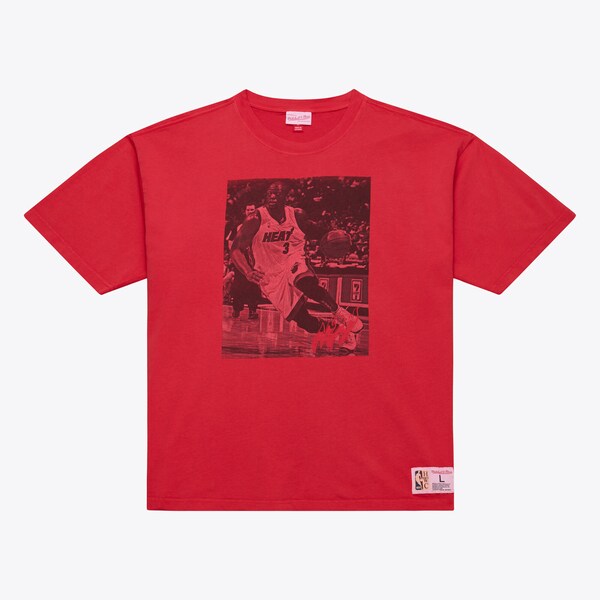 Dwyane Wade Miami Heat Scarlet Hardwood Classics Downtown Vintage T-Shirt