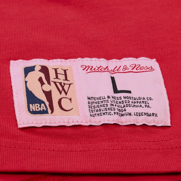 Dwyane Wade Miami Heat Scarlet Hardwood Classics Downtown Vintage T-Shirt 5 Dwyane Wade Miami Heat Scarlet Hardwood Classics Downtown Vintage T-Shirt