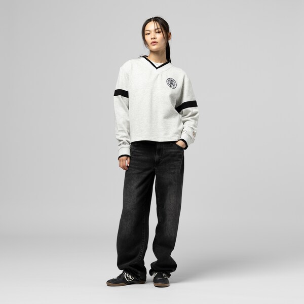 Women's Boston Celtics Heather Gray Cropped V-Neck Sweatshirt