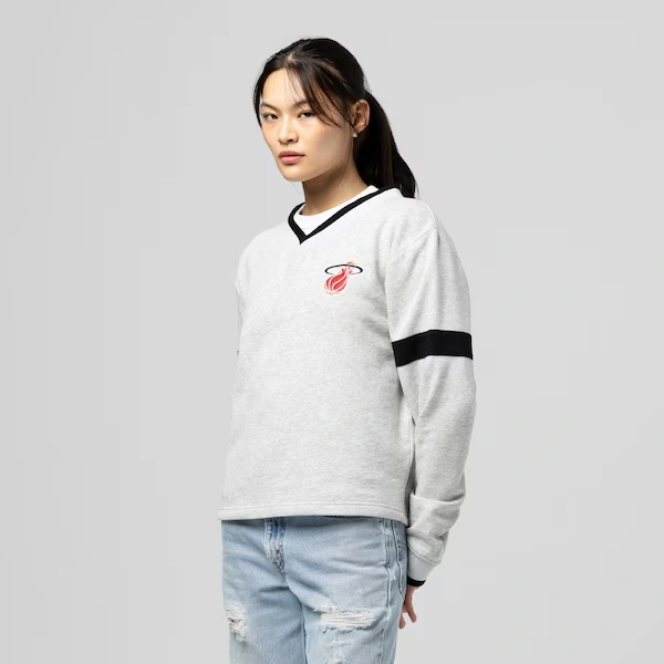 Women's Miami Heat Heather Gray Cropped V-Neck Sweatshirt 6 Women's Miami Heat Heather Gray Cropped V-Neck Sweatshirt