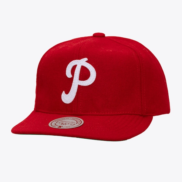 Philadelphia Phillies Red Vintage Ground Strapback Hat