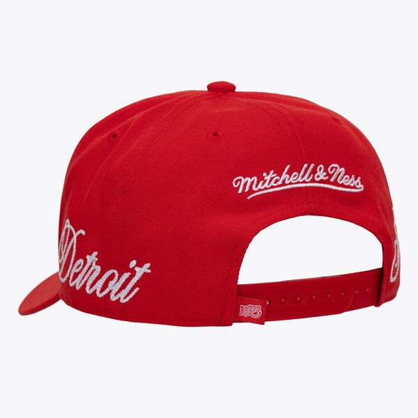 Detroit Red Wings Red Chain Script Pro Pinch Snapback Hat