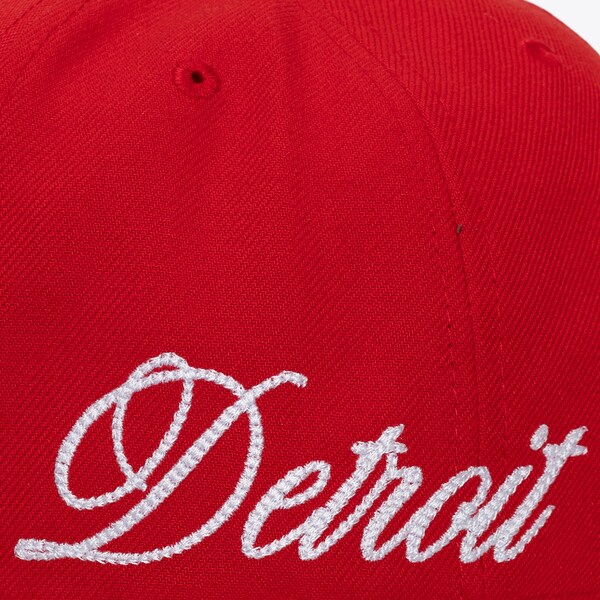 Detroit Red Wings Red Chain Script Pro Pinch Snapback Hat