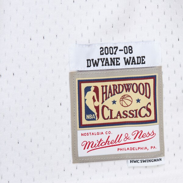 Dwyane Wade Miami Heat 2007-08 White Swingman Jersey 6 Dwyane Wade Miami Heat 2007-08 White Swingman Jersey