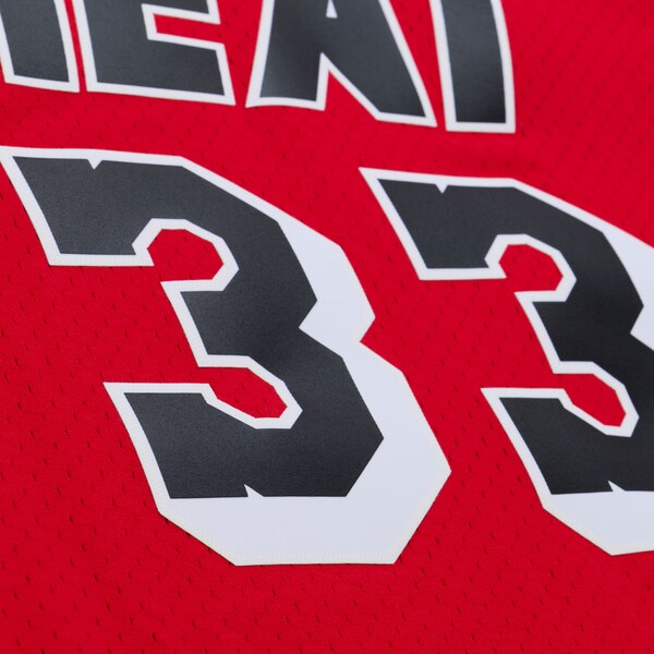 Alonzo Mourning Miami Heat 1996-97 Red Swingman Jersey 5 Alonzo Mourning Miami Heat 1996-97 Red Swingman Jersey
