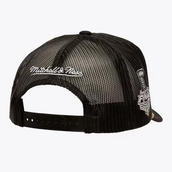 Chicago Blackhawks Black Golden 2015 Stanley Cup Champions Trucker Adjustable Hat