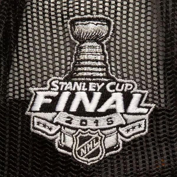 Chicago Blackhawks Black Golden 2015 Stanley Cup Champions Trucker Adjustable Hat