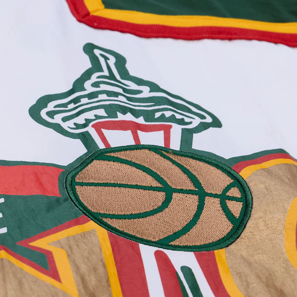 Seattle SuperSonics 1995-96 White Authentic Full-Snap Warm-Up Jacket 7 Seattle SuperSonics 1995-96 White Authentic Full-Snap Warm-Up Jacket