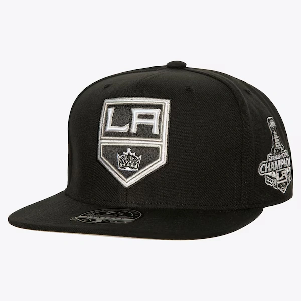 Los Angeles Kings Black Side Patch Fitted Hat