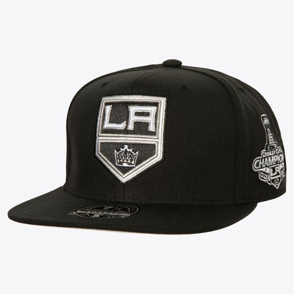 Los Angeles Kings Black Side Patch Fitted Hat