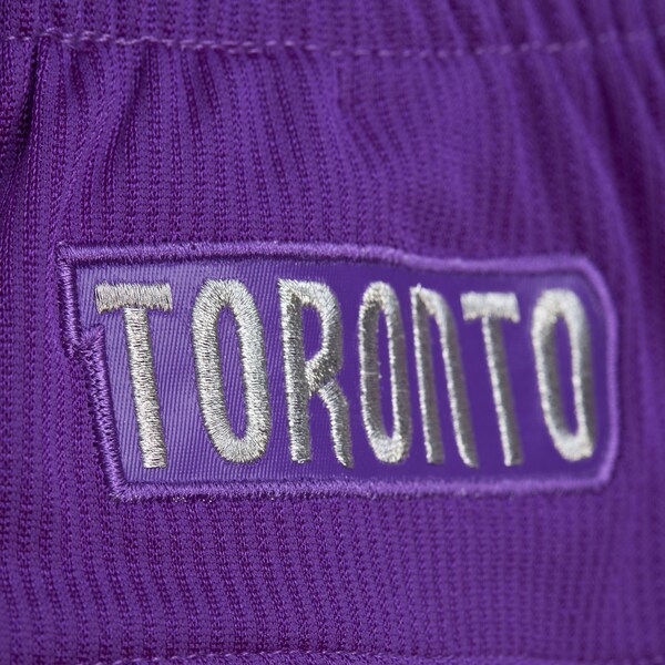 Toronto Raptors 2000-01 White Authentic Shorts