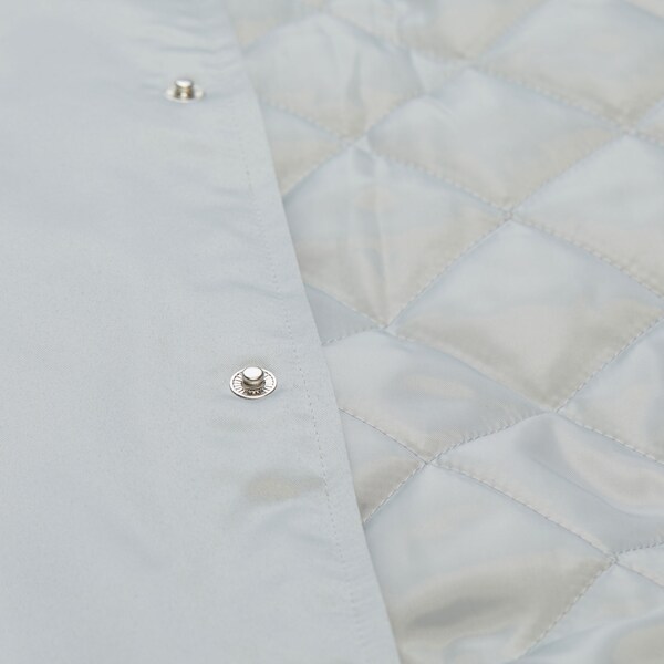 Ohio State Buckeyes 1986 Silver Vintage Satin Full-Snap Jacket 6 Ohio State Buckeyes 1986 Silver Vintage Satin Full-Snap Jacket