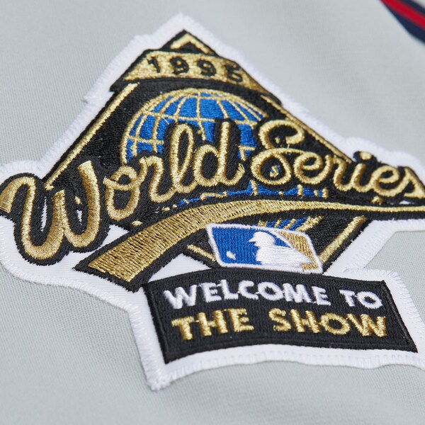 Greg Maddux Atlanta Braves 1995 Gray Authentic Throwback Jersey 4 Greg Maddux Atlanta Braves 1995 Gray Authentic Throwback Jersey