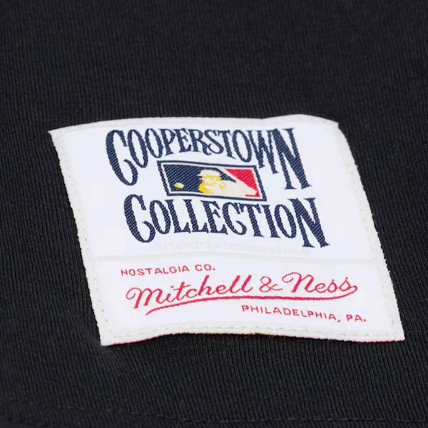 Women's New York Mets Black Phantom Cropped T-Shirt 5 Women's New York Mets Black Phantom Cropped T-Shirt