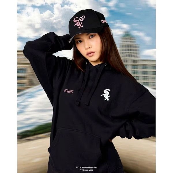 Chicago White Sox Black PINK x MLB Pullover Hoodie