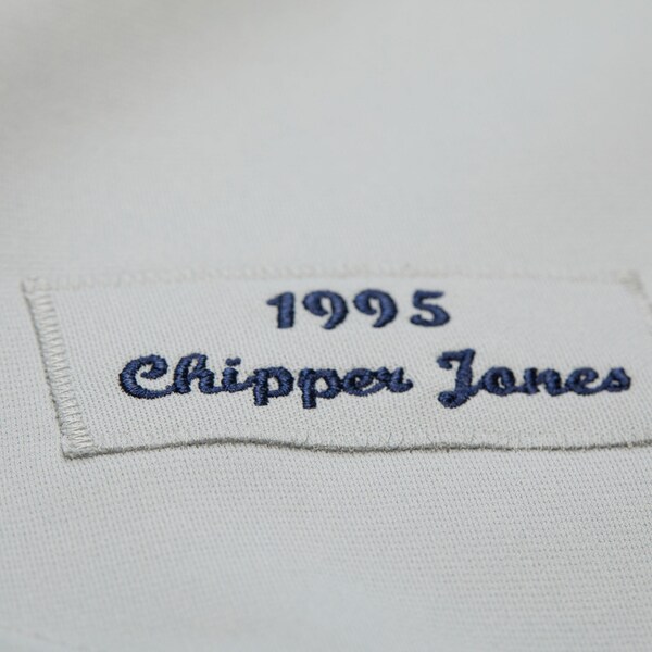 Chipper Jones Atlanta Braves 1995 Gray Authentic Throwback Jersey 5 Chipper Jones Atlanta Braves 1995 Gray Authentic Throwback Jersey