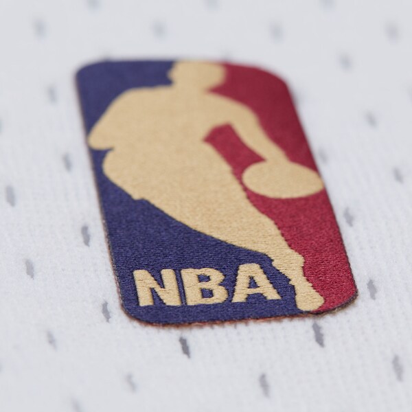 Jason Kidd New Jersey Nets 2005-06 White Swingman Jersey 6 Jason Kidd New Jersey Nets 2005-06 White Swingman Jersey