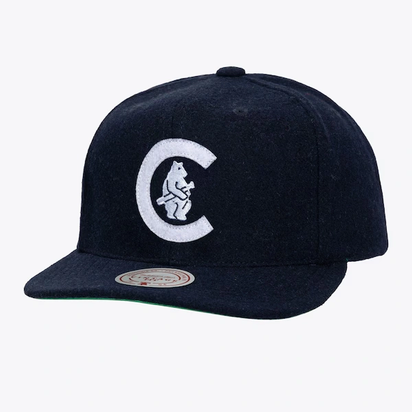 Chicago Cubs Navy Vintage Ground Strapback Hat