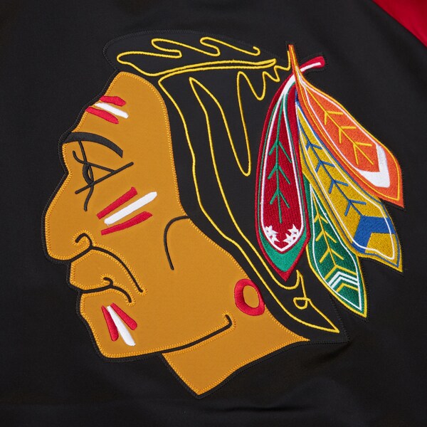 Chicago Blackhawks Black Vintage Logo Double Clutch Lightweight Satin Raglan Full-Snap Jacket