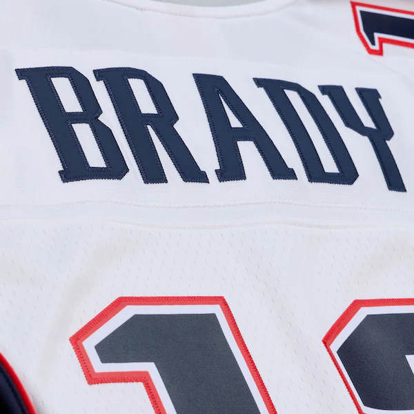 Tom Brady New England Patriots 2000 White Legacy Jersey 8 Tom Brady New England Patriots 2000 White Legacy Jersey