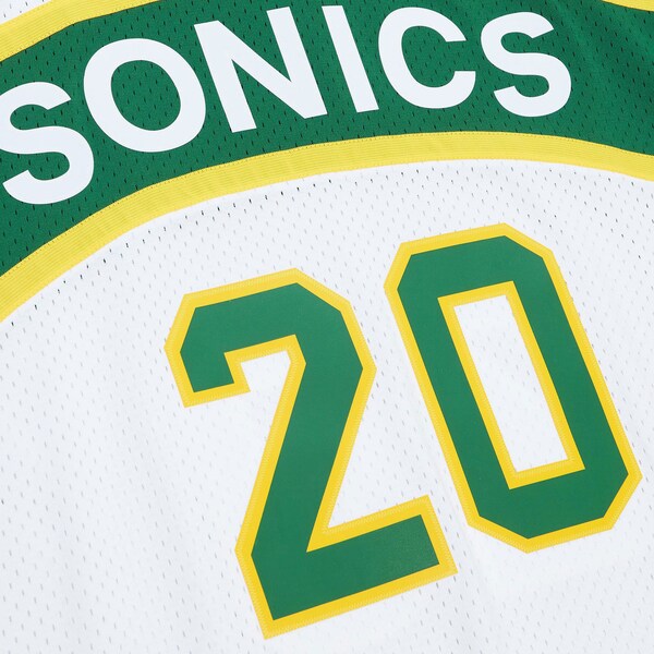 Gary Payton Seattle SuperSonics 1994-95 White Swingman Jersey 4 Gary Payton Seattle SuperSonics 1994-95 White Swingman Jersey