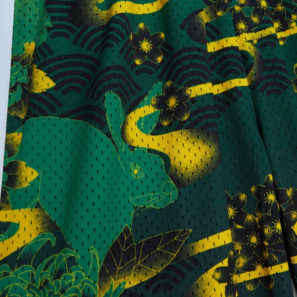 Boston Celtics 1985-86 Kelly Green Lunar New Year Swingman Shorts