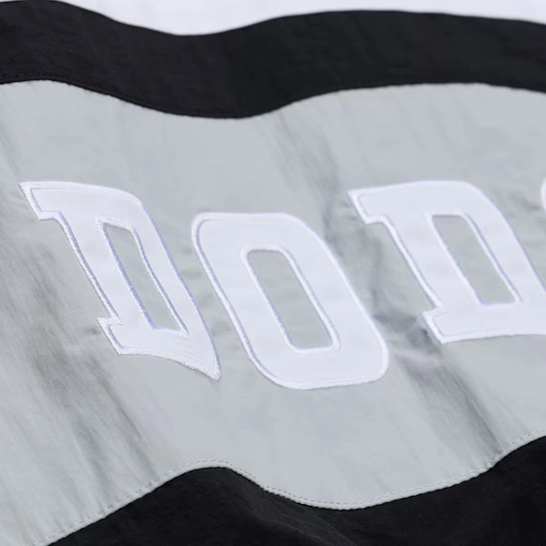 Los Angeles Dodgers Black 7x World Series Champions Throwback Full-Zip Windbreaker 5 Los Angeles Dodgers Black 7x World Series Champions Throwback Full-Zip Windbreaker