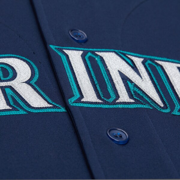 Ichiro Suzuki Seattle Mariners Navy 2004 Authentic Jersey