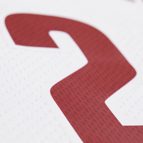 LeBron James Cleveland Cavaliers 2015-16 White Swingman Jersey